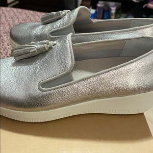 Tassel super skate slip on loafer